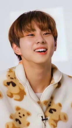 Beige Button Down Bear Pattern Pajama Set | Enhypen - Jungwon -Diva s Closet Beige Button Down Bear Pattern Pajama Set Enhypen Jungwon 7