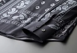 Black Bandana Pattern Long Sleeves Shirt | Jaehyuk - Treasure -Diva s Closet Black Bandana Pattern Long Sleeves Shirt Jaehyuk Treasure 6 600x415 1