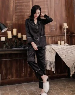 Black Chic Satin Pajama Set | Jun - Seventeen -Diva s Closet Black Chic Satin Pajama Set Jun Seventeen 3 600x750 1