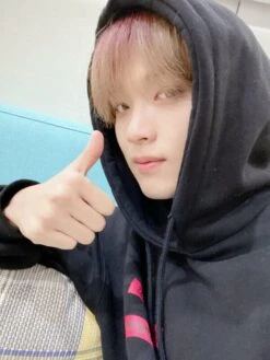 Black Graphic Print Hoodie | Haechan - NCT -Diva s Closet Black Graphic Print Hoodie Haechan NCT 600x800 1