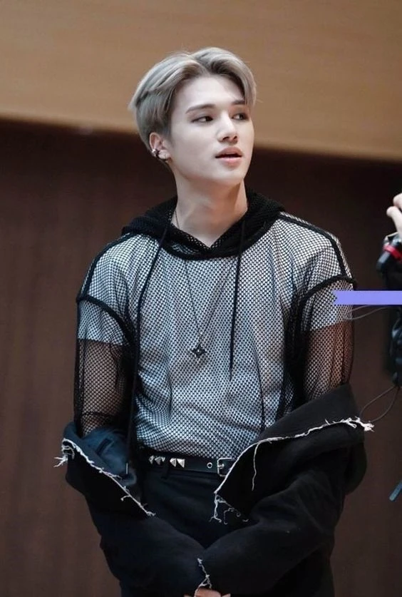 Black Mesh Hoodie | Wooyoung - ATEEZ 14 Black Mesh Hoodie | Wooyoung - ATEEZ - Image 12