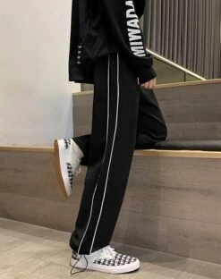 Black Pants With White Linings | Jay - Enhypen -Diva s Closet Black Pants With White Linings Jay Enhypen 7