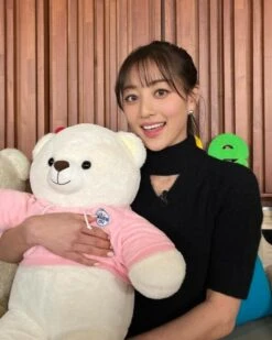 Black Ribbed Hollow Neck Top | Jihyo - Twice -Diva s Closet Black Ribbed Hollow Neck Top Jihyo Twice Idol 600x750 1