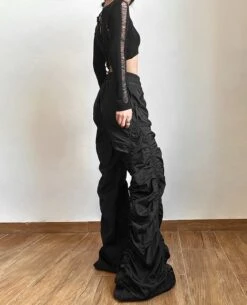 Black Ruched Wide Leg Pants | Chaewon - Le Sserafim -Diva s Closet Black Ruched Wide Leg Pants Chaewon Le Sserafim 4