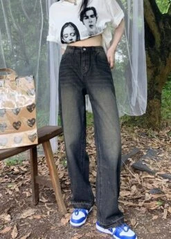 Black Straight Cut Washed Jeans | Soyeon - (G)I-DLE