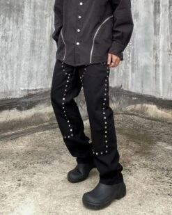 Black Studded Pants | Jeno - NCT -Diva s Closet Black Studded Pants Jeno NCT 20 600x750 1