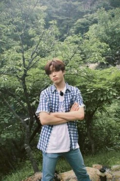 Blue Gingham Short Sleeves Shirt | Junghwan - Treasure -Diva s Closet Blue Gingham Short Sleeves Shirt Junghwan Treasure Idol 600x900 1