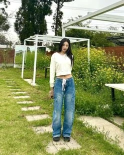 Blue Shoe Laced Waist Cargo Jeans | Joy - Red Velvet -Diva s Closet Blue Shoe Laced Waist Cargo Jeans Joy Red Velvet Idol 1 600x750 1