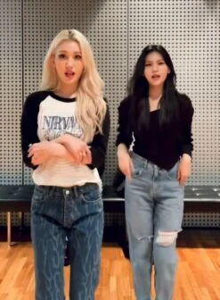 Blue Tribal Pattern Jeans | Somi -Diva s Closet Blue Tribal Pattern Jeans Somi Idol 1 600x817 1