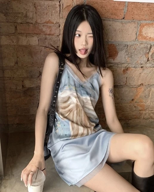 Blue Vintage Ribbon Dress | Jennie - BlackPink 14 Blue Vintage Ribbon Dress | Jennie - BlackPink - Image 12