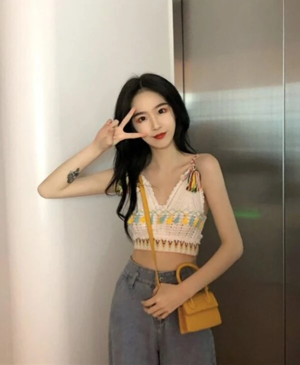 White Bohemian Lace Crop Top | Chung Ha 5 White Bohemian Lace Crop Top | Chung Ha - Image 3