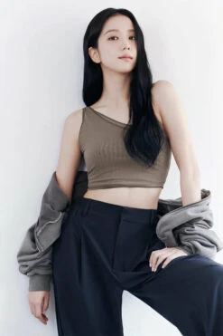 Brown One Shoulder Crop Top | Jisoo - BlackPink -Diva s Closet Brown One Shoulder Crop Top Jisoo BlackPink Idol 600x900 1