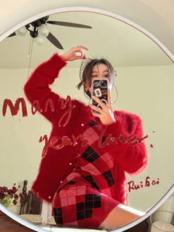 Red Argyle Mini Dress | Chaeryeong - ITZY -Diva s Closet Chaeryeong ITZY Red Argyle Mini Dress 11 600x800 1