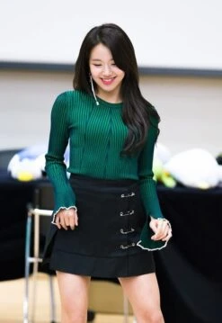 Black Mini Skort With Pins | Chaeyoung- Twice -Diva s Closet Chaeyoung Twice Black Mini Skirt With Pins 1 600x871 1