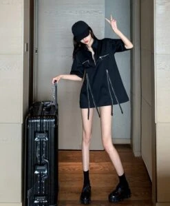 Black Zipper Polo Shirt | Changbin - Stray Kids -Diva s Closet Changbin Stray Kids Black Zipper Shirt 11 600x727 1