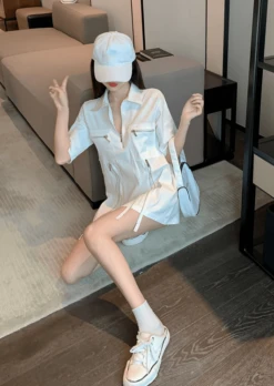 Black Zipper Polo Shirt | Changbin - Stray Kids -Diva s Closet Changbin Stray Kids Black Zipper Shirt11 5