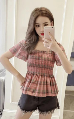 Yellow Plaid Ruffled Chiffon Top | Chuu - Loona -Diva s Closet Chuu Loona Yellow Plaid Ruffled Chiffon Blouse 1