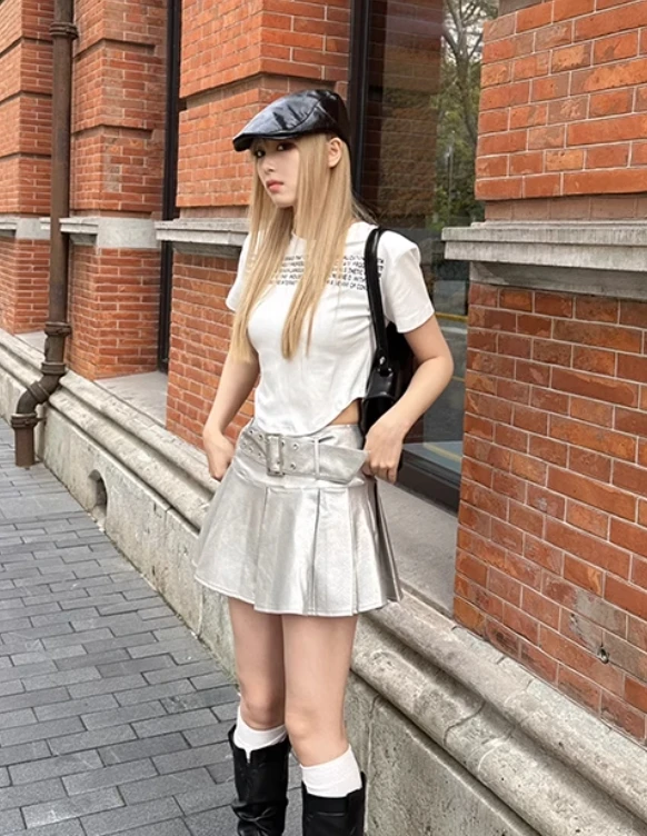 Metallic Grey Faux Leather Belted Skirt | Handong - Dreamcatcher 5 Metallic Grey Faux Leather Belted Skirt | Handong - Dreamcatcher - Image 3