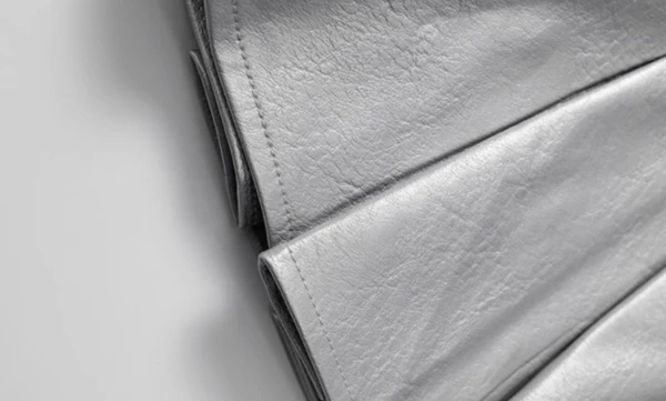 Metallic Grey Faux Leather Belted Skirt | Handong - Dreamcatcher 9 Metallic Grey Faux Leather Belted Skirt | Handong - Dreamcatcher - Image 7