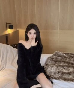 Black Fuzzy V-Neck Dress | Giselle - Aespa 15 Black Fuzzy V-Neck Dress | Giselle - Aespa -Diva s Closet Giselle Aespa Black Fuzzy V Neck Dress 3 1 600x713 1