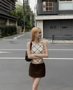 White Plaid Triangle Top | Giselle - Aespa 10 White Plaid Triangle Top | Giselle - Aespa -Diva s Closet Giselle Aespa White Plaid Triangle Top 2 600x740 1