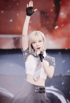 Grey Buckled Pleated Skirt | Winter - Aespa 17 Grey Buckled Pleated Skirt | Winter - Aespa -Diva s Closet Grey Buckled Pleated Skirt Winter Aespa 1 600x884 1