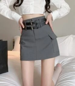Grey Mini Skirt With Side Pockets | Tzuyu - Twice -Diva s Closet Grey Mini Skirt With Side Pockets Tzuyu Twice 7 600x684 1