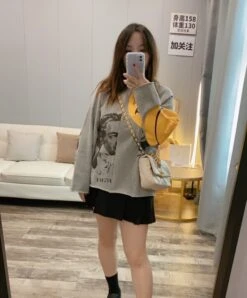 Grey Printed Fleece Sweatshirt | Jun - Seventeen -Diva s Closet Grey Printed Fleece Sweatshirt Jun Seventeen 3 600x725 1