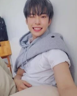 Grey Shoulder Stars Hoodie | Doyoung - NCT -Diva s Closet Grey Shoulder Stars Hoodie Doyoung NCT Idol 1 600x751 1