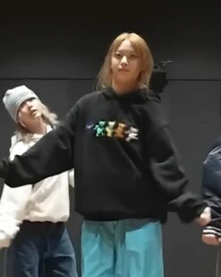 Black Dancing Bears Hoodie | Haerin - NewJeans -Diva s Closet Haerin NewJeans Black Dancing Bears Hoodie 6 600x750 1