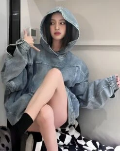 Blue Oversized Denim Hoodie | Hoshi - Seventeen -Diva s Closet Hoshi Seventeen Blue Oversized Denim Hoodie 4 600x752 1