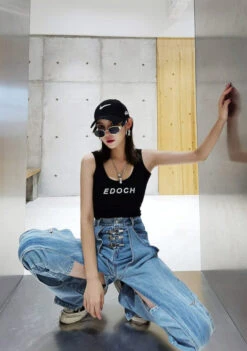 Blue Inner Cut-Out Ringed Denim Jeans | Wheein - Mamamoo -Diva s Closet Hweein Inner Cut out Ringed Denim Jeans 14 600x852 1