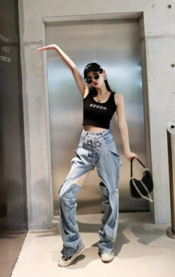 Blue Inner Cut-Out Ringed Denim Jeans | Wheein - Mamamoo -Diva s Closet Hweein Inner Cut out Ringed Denim Jeans 5 600x950 1