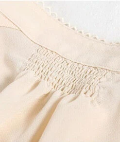 Beige Lace-Trimmed Long Sleeve Blouse | Hyuna -Diva s Closet Hyuna Beige Lace Trimmed Long Sleeve Blouse 1