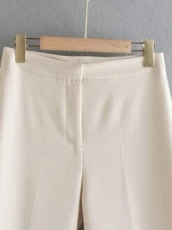 White Straight Cut Trousers | Hyuna -Diva s Closet Hyuna White Straight Cut Trouser 9 600x800 1