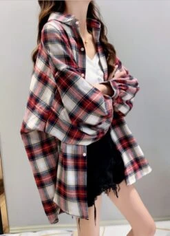 Loose Plaid Long-Sleeved Shirt | Hyunjin - Loona -Diva s Closet Hyunjin Loona Loose Plaid Long Sleeved Shirt pc 2