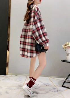 Loose Plaid Long-Sleeved Shirt | Hyunjin - Loona -Diva s Closet Hyunjin Loona Loose Plaid Long Sleeved Shirt pc 4