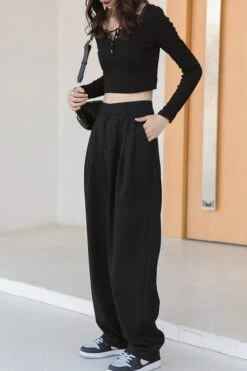 Black Wide Fit Pants | Jay - Enhypen -Diva s Closet Jay Enhypen Black Wide Fit Pants 27 600x902 1