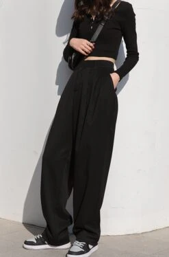 Black Wide Fit Pants | Jay - Enhypen -Diva s Closet Jay Enhypen Black Wide Fit Pants 29