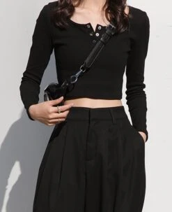 Black Wide Fit Pants | Jay - Enhypen -Diva s Closet Jay Enhypen Black Wide Fit Pants 33