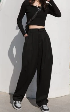 Black Wide Fit Pants | Jay - Enhypen -Diva s Closet Jay Enhypen Black Wide Fit Pants 50