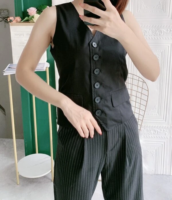 Black Pants With Stripes | Jennie - BlackPink 7 Black Pants With Stripes | Jennie - BlackPink - Image 5