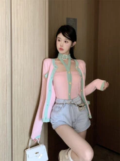 Pink Button-Up Halter Top | Jennie - BlackPink -Diva s Closet Jennie BlackPink Pink Button Up Halter Top 9 600x800 1