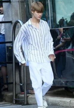 White Stripe Patterned Shirt | Jeno - NCT 16 White Stripe Patterned Shirt | Jeno - NCT -Diva s Closet Jeno NCT White Stripe Patterned Shirt 2