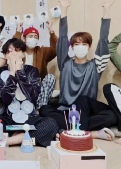 Grey Sweatshirt With Stripe Detail | Jin - BTS -Diva s Closet Jin BTS Grey Sweater With Stripe Detail 11 e1643821968759