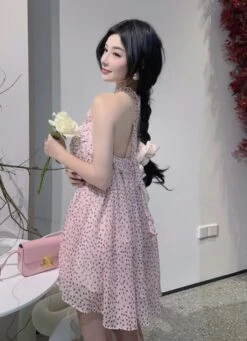 Pink Polka Dot Chiffon Dress | Jisoo - BlackPink -Diva s Closet Jisoo BlackPink Pink Polka Dot Chiffon Dress 3