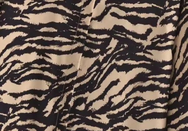 Brown Leopard Print Button-Up Shirt | Jurin - XG 10 Brown Leopard Print Button-Up Shirt | Jurin - XG - Image 8