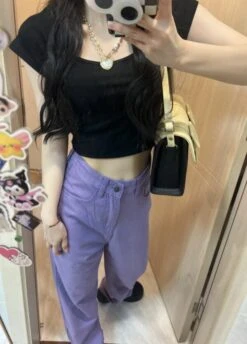 Lilac Loose High Waisted Jeans | Kyujin - NMIXX -Diva s Closet Kyujin NMIXX Lilac Wide Loose High Waisted Jeans 2 600x836 1