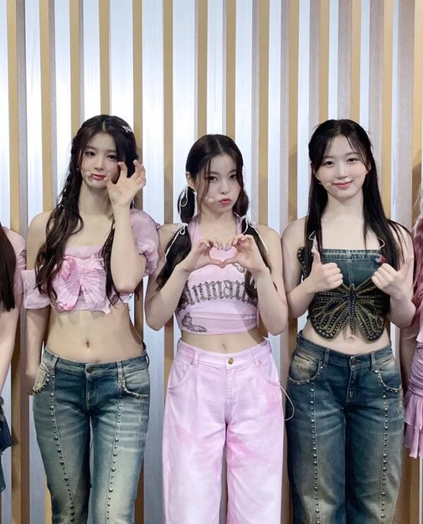 Pink Dyed Boyfriend Jeans | Kyujin - NMIXX 13 Pink Dyed Boyfriend Jeans | Kyujin - NMIXX - Image 11