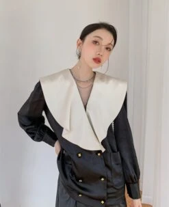 Black French Collared Blouse | Lia - ITZY 26 Black French Collared Blouse | Lia - ITZY -Diva s Closet Lia ITZY Black French Collared Top 4 600x736 1